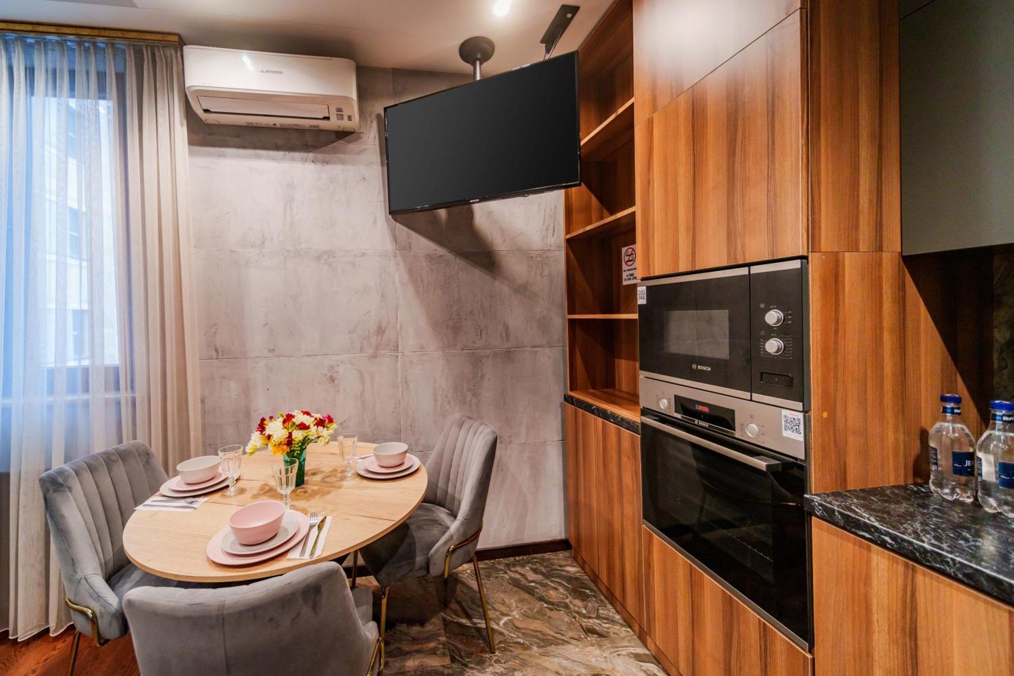 Arch Apart Hotel Jerevan Rom bilde
